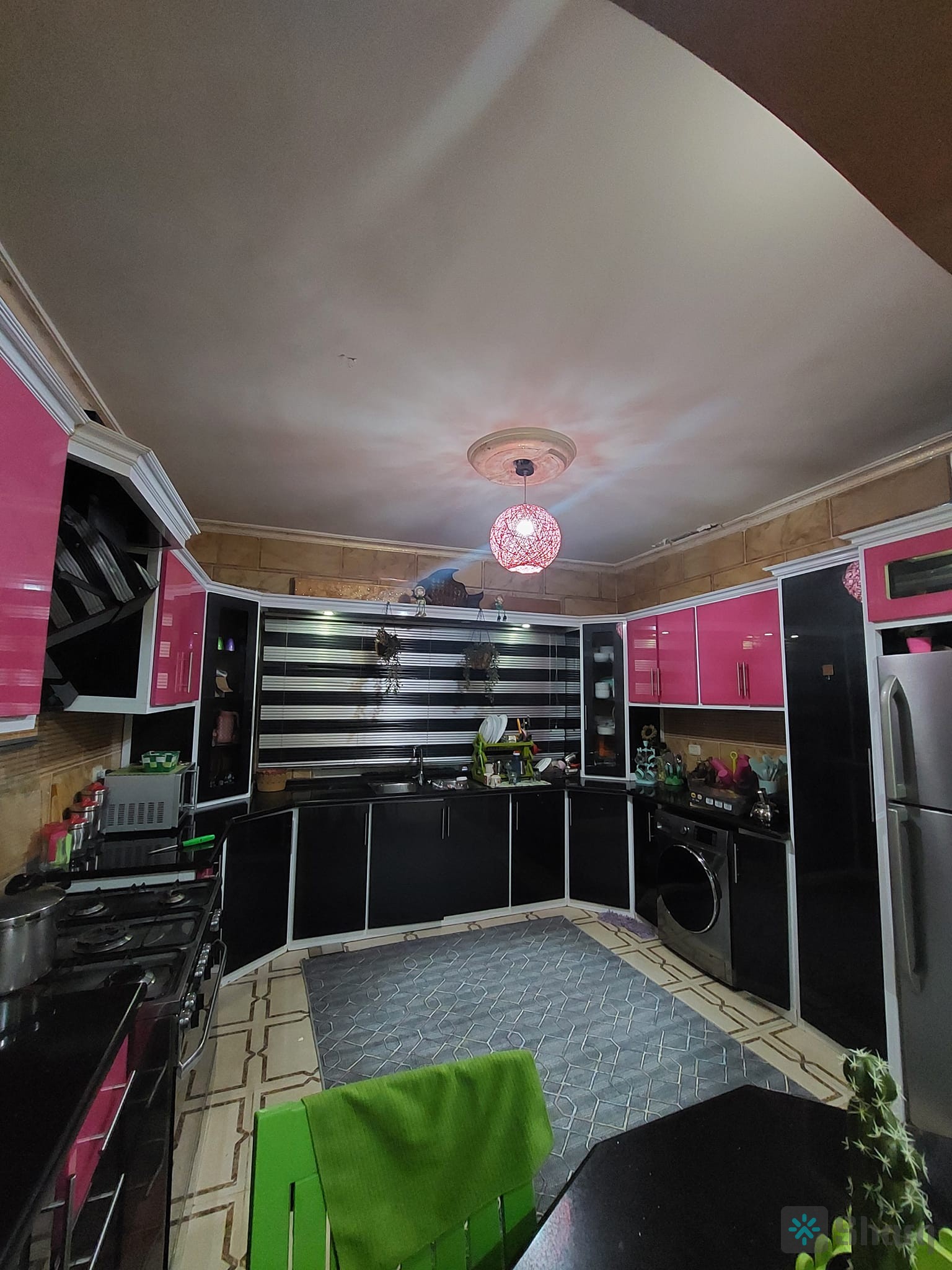 شقة للبيع بسعر مناسب جداً