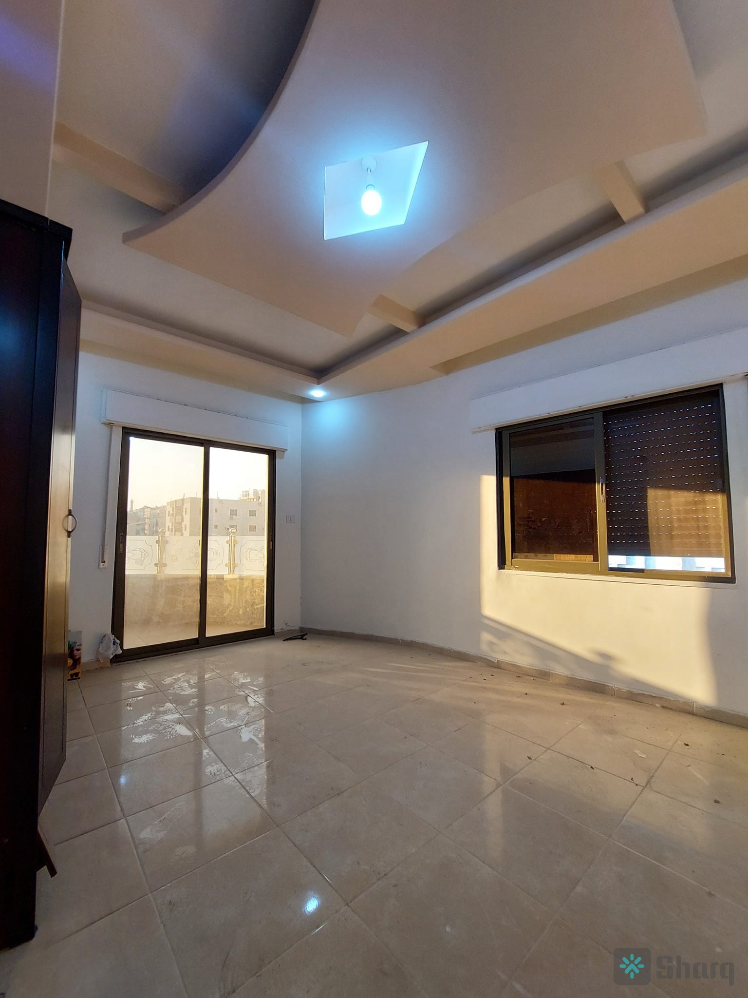 ( شقة للبيع بسعر مناسب جداً . )))