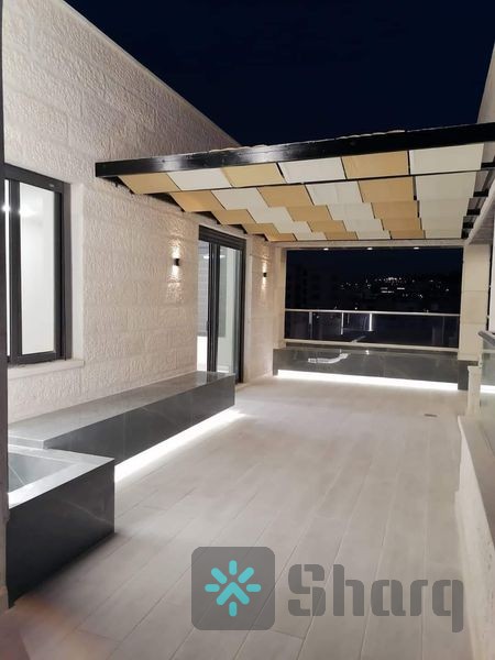 شقة للبيع طابق رابع مع روف في اربد منطقة الراهبات