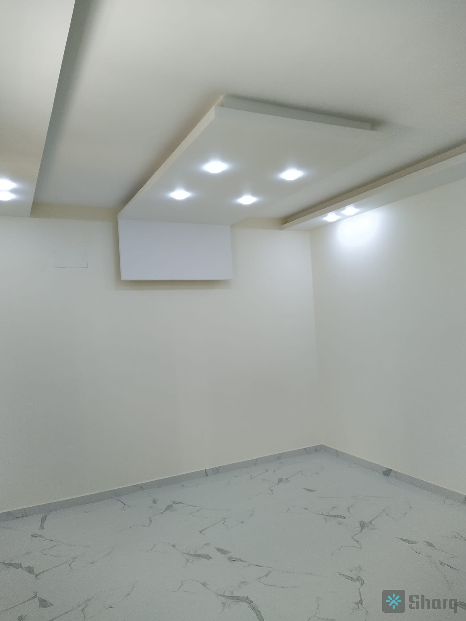 شقه طابق ارضي للبيع مساحه 170م