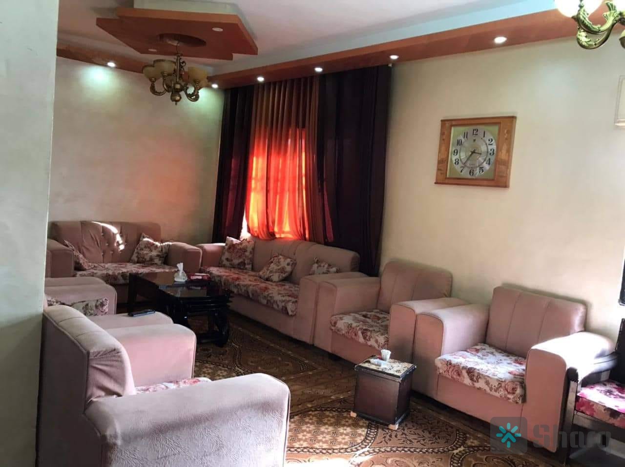 شقة طابقيه ١٦٠ متر