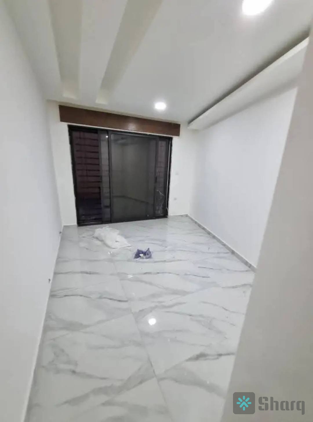 شقة ارضية فارغة للايجار
