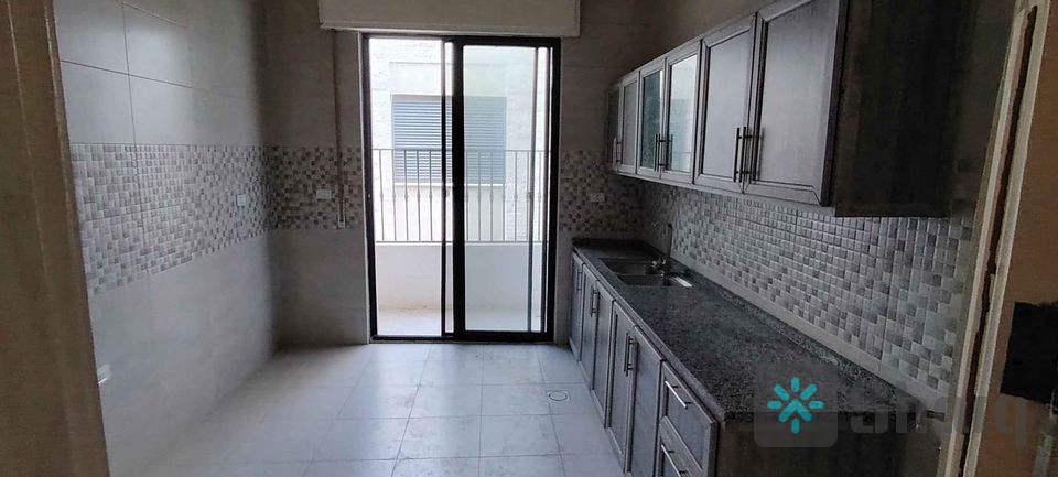 شقة مميزة للإيجار في أرقى مناطق الجبيهة!