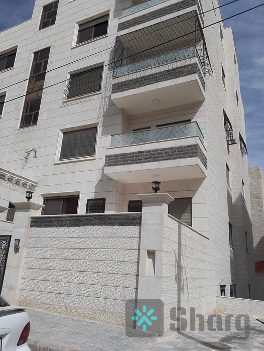 شقه للبيع