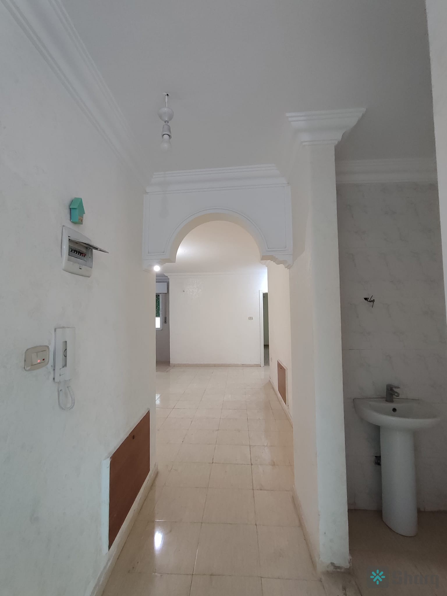 شقة طابق ثاني للبيع بسعرررررر لقطه