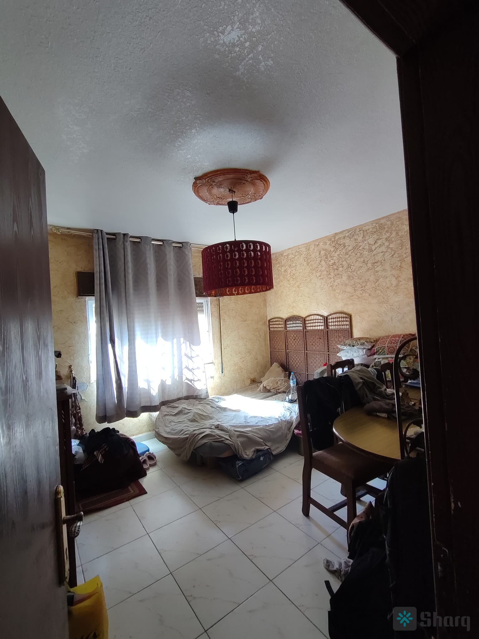 شقـة طـابـق ثـانـي للبيع