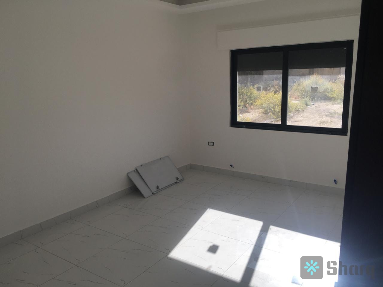 شقه للبيع